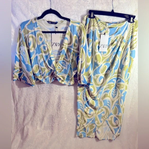 ZARA Crop Top and Wrap Skirt - Matching Set - Picture 5 of 9